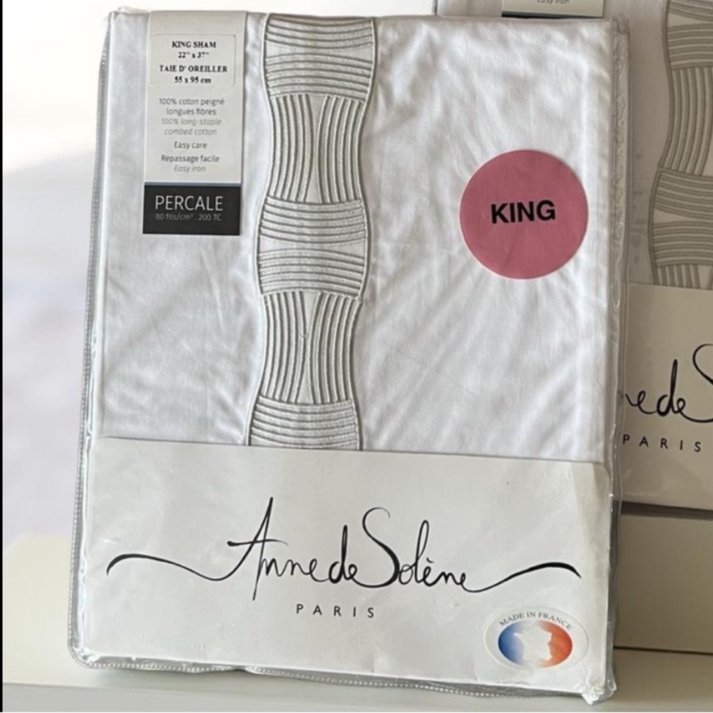 Magnolia Anne de Solène King Pillow Sham - White with Silver Design